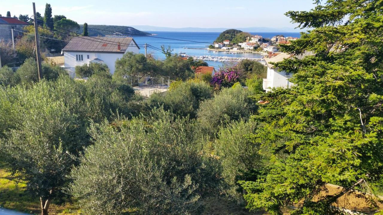 Kuca Carmen Hotell Rab Town Exteriör bild